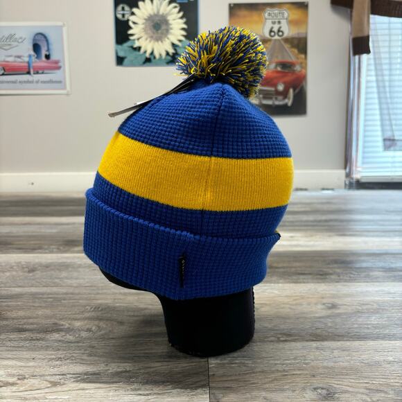 NWT Nike Pitt Panthers Royal Blue Yellow OS Center Swoosh Cuffed Pom Beanie Hat - Picture 2 of 9
